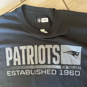 NFL Patriots Team Apparel Graphic Tee